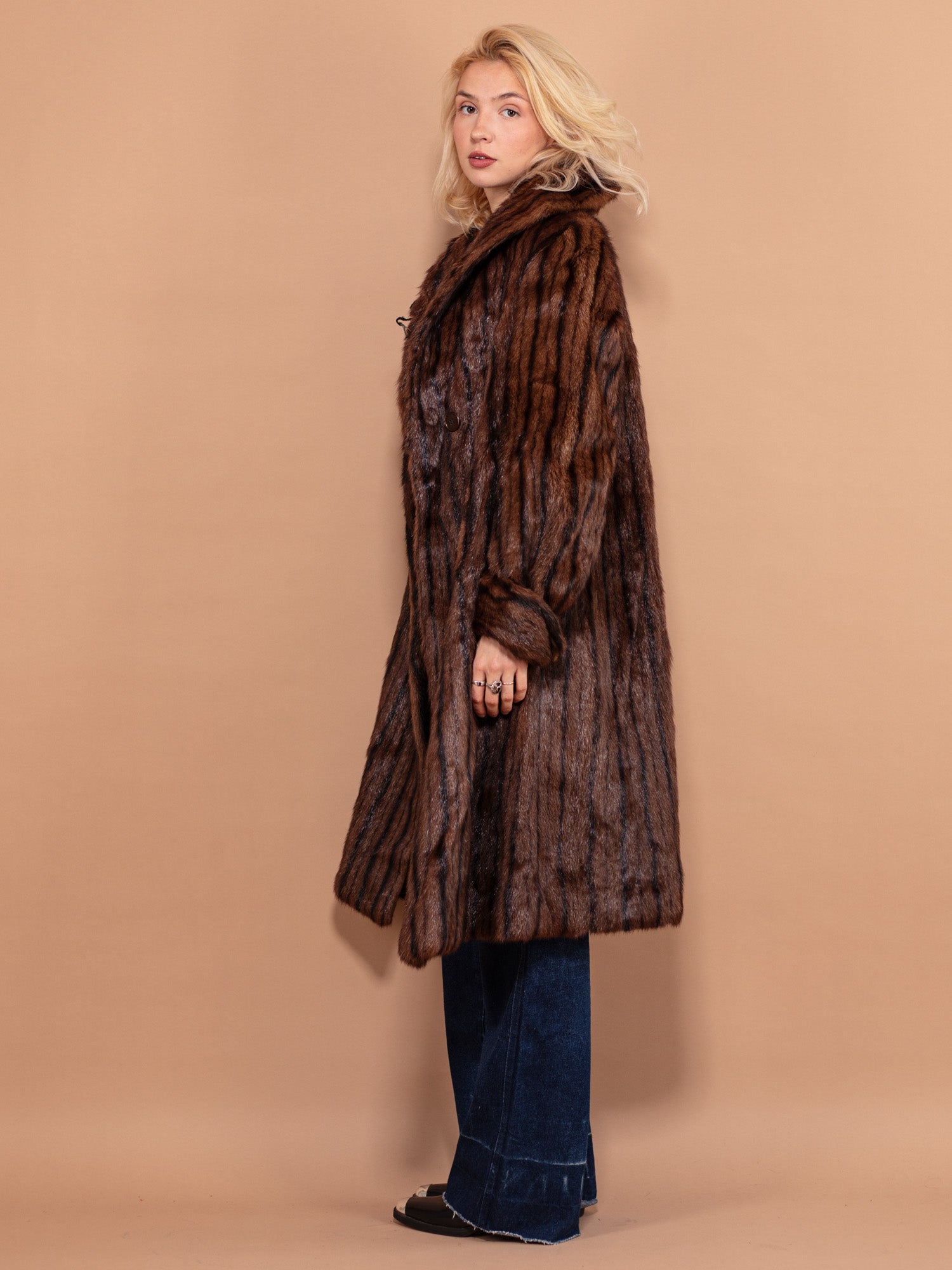 Online Vintage Store | 60's Women Real Fur Overcoat in Striped