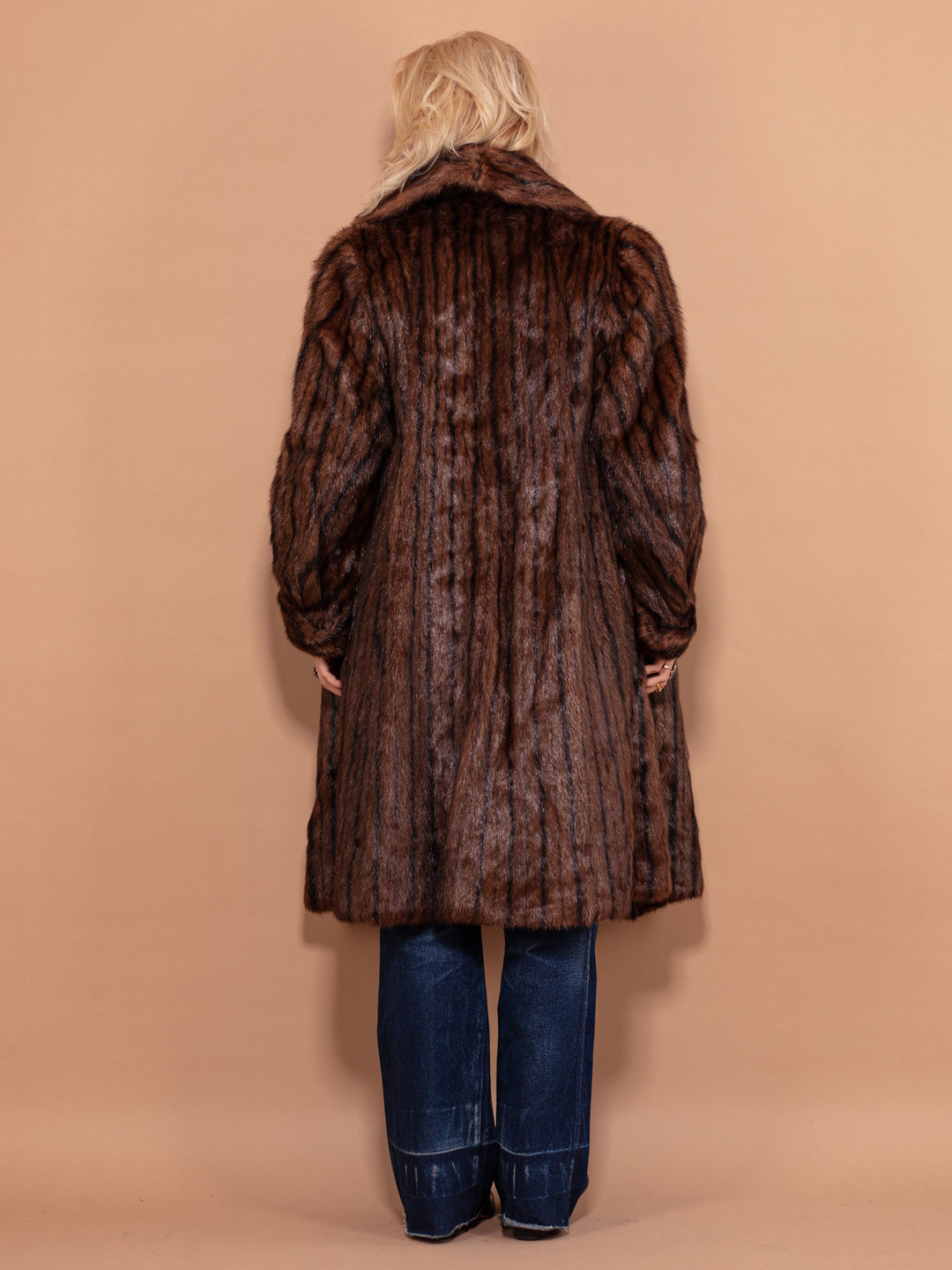 Vintage Real Fur Overcoat 60's, Size Large, Brown Striped Beaver Fur Coat, Luxurious Overcoat, Longline Warm Winter Coat, Retro Opera Coat