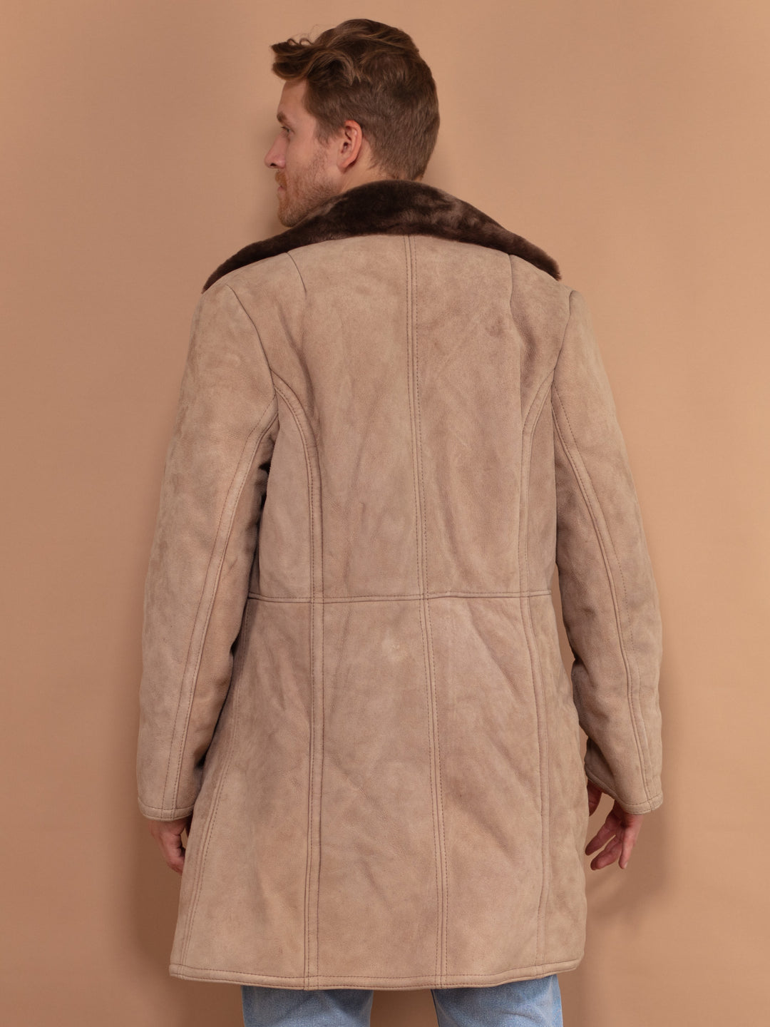 Beige Sheepskin Coat 70's, size Medium, Vintage Men Shearling Suede Coat, Collared Retro Winter Coat, Vintage Sustainable Clothing