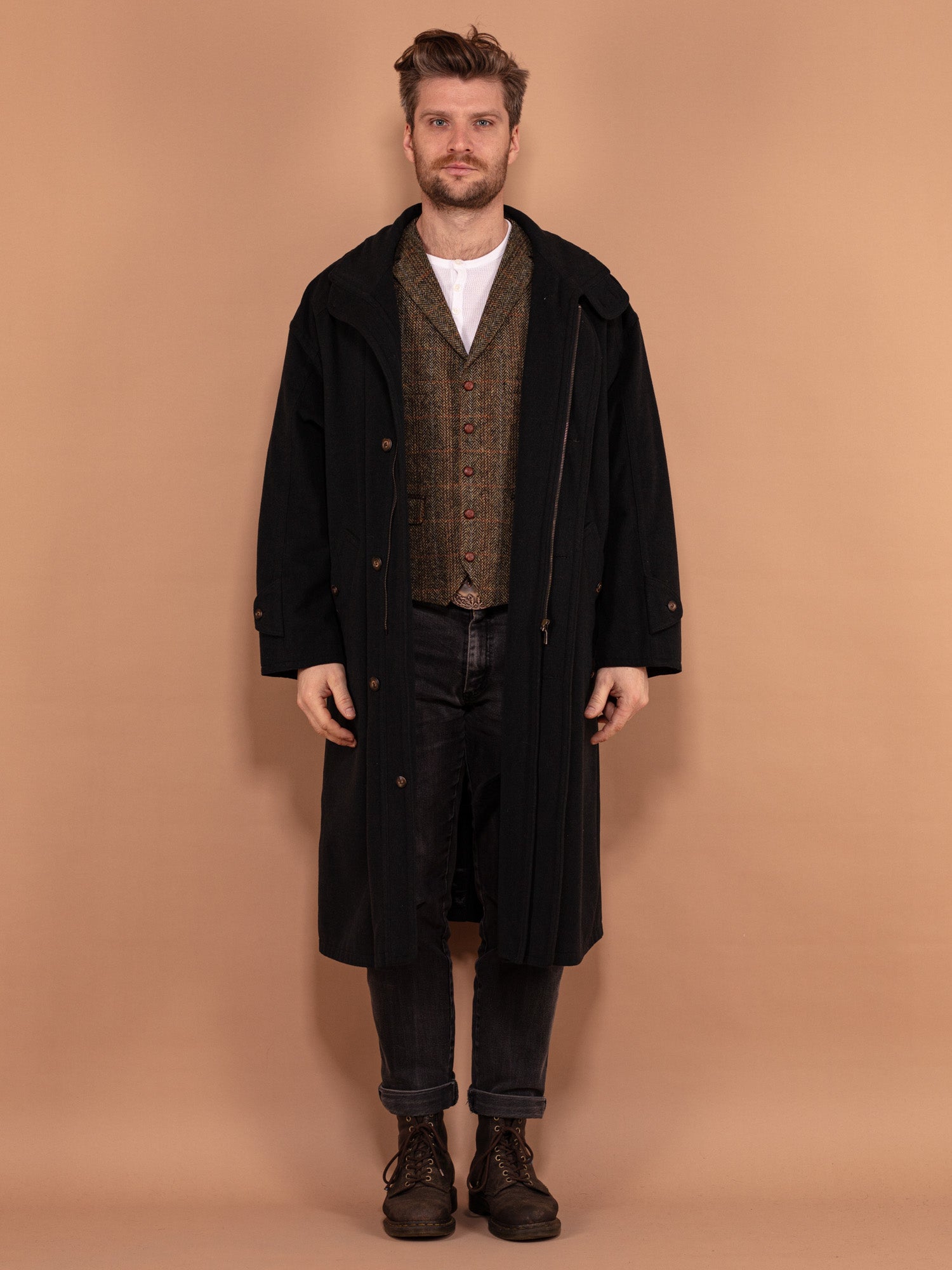 Online Vintage Store | 80's Men Wool Blend Overcoat in Dark Grey 