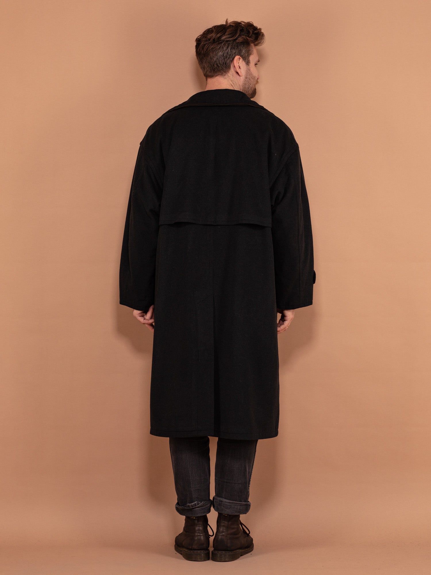 Online Vintage Store | 80's Men Wool Blend Overcoat in Dark Grey 