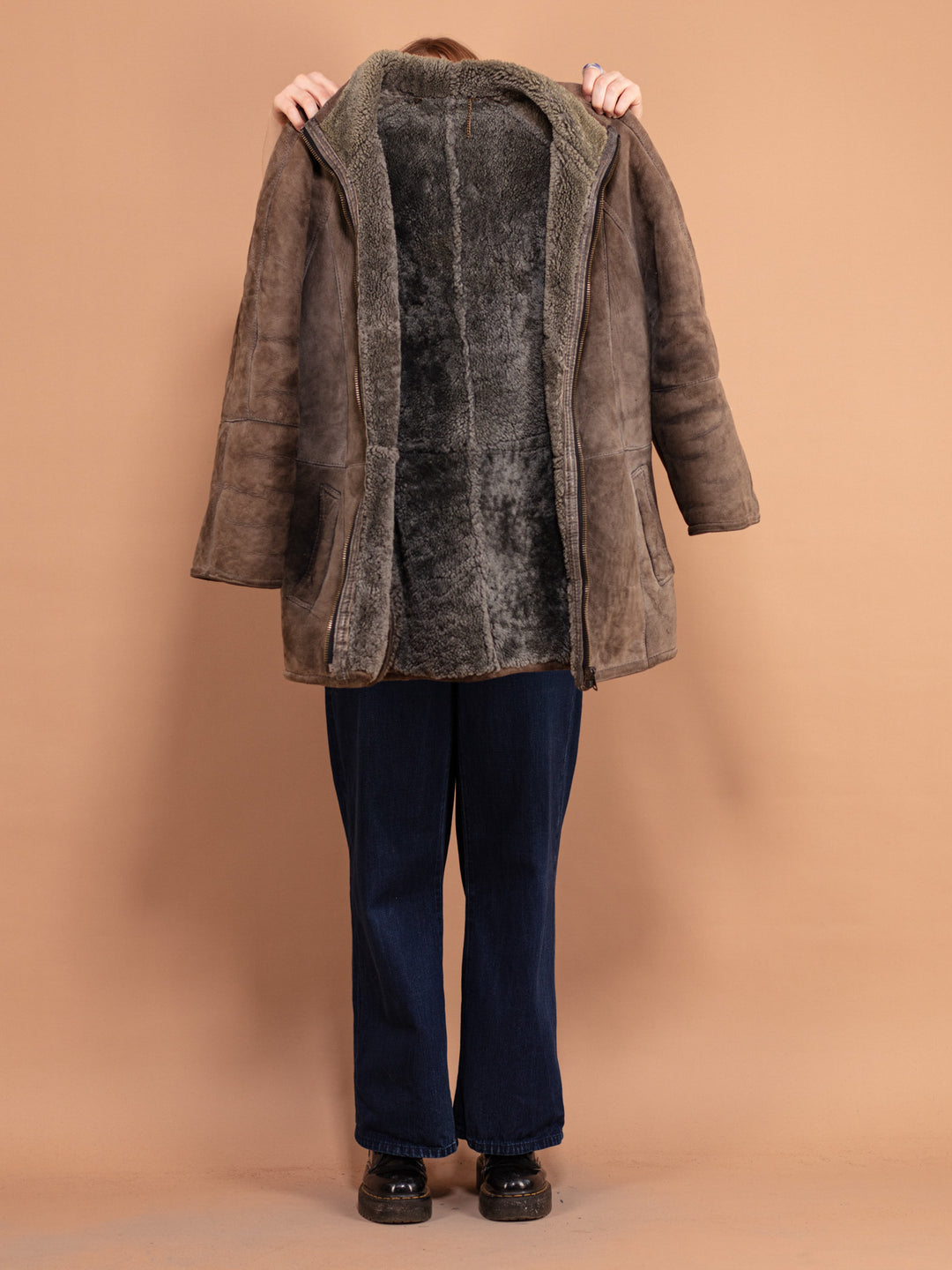Thick Shearling Coat 80's, Size L Large, Vintage Women Brown Coat, Zip Up Sheepskin Coat, Cozy Winter Coat, Oversized Sheepskin Jacket