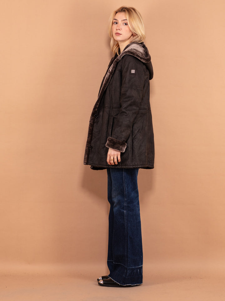 Vintage 90's Women Faux Fur Lined Leather Coat in Dark Brown - NorthernGrip