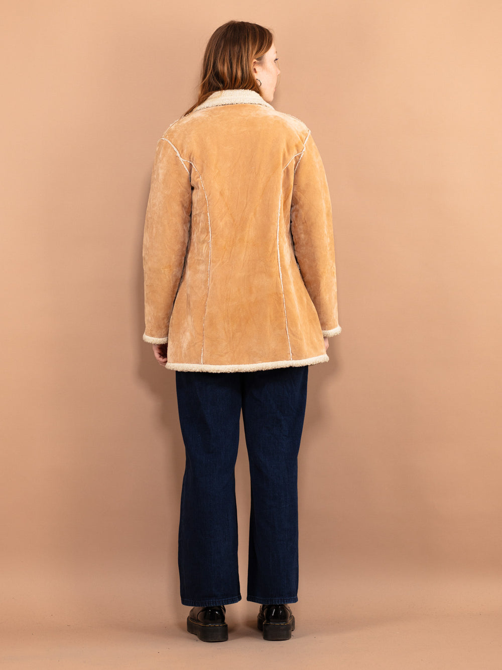 Vintage 90's Women Faux Sheepskin Coat in Light Brown - NorthernGrip