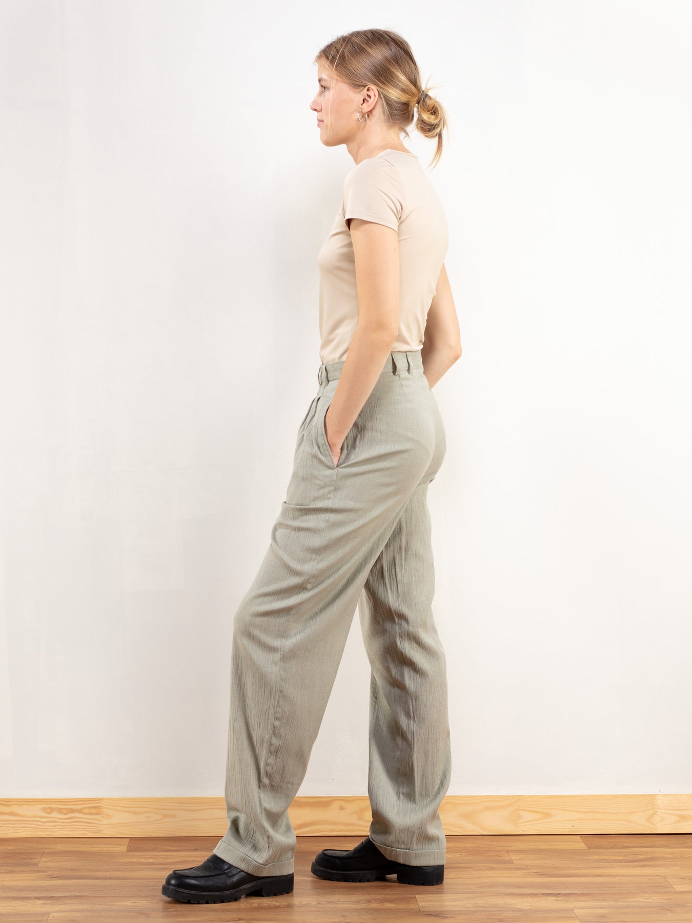 Vintage Online Store, 90's Pleated Women Pants
