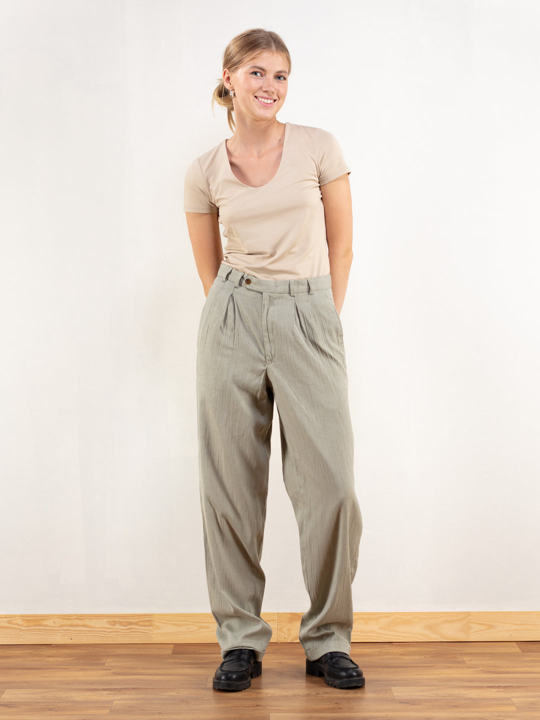 Vintage 90's Pleated Women Pants