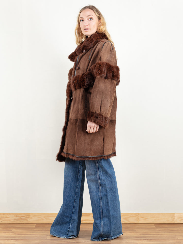 Suede Fur Coat 70s brown fur lined suede coat oversized coat fur coat winter outerwear hippie coat women vintage clothing size extra large