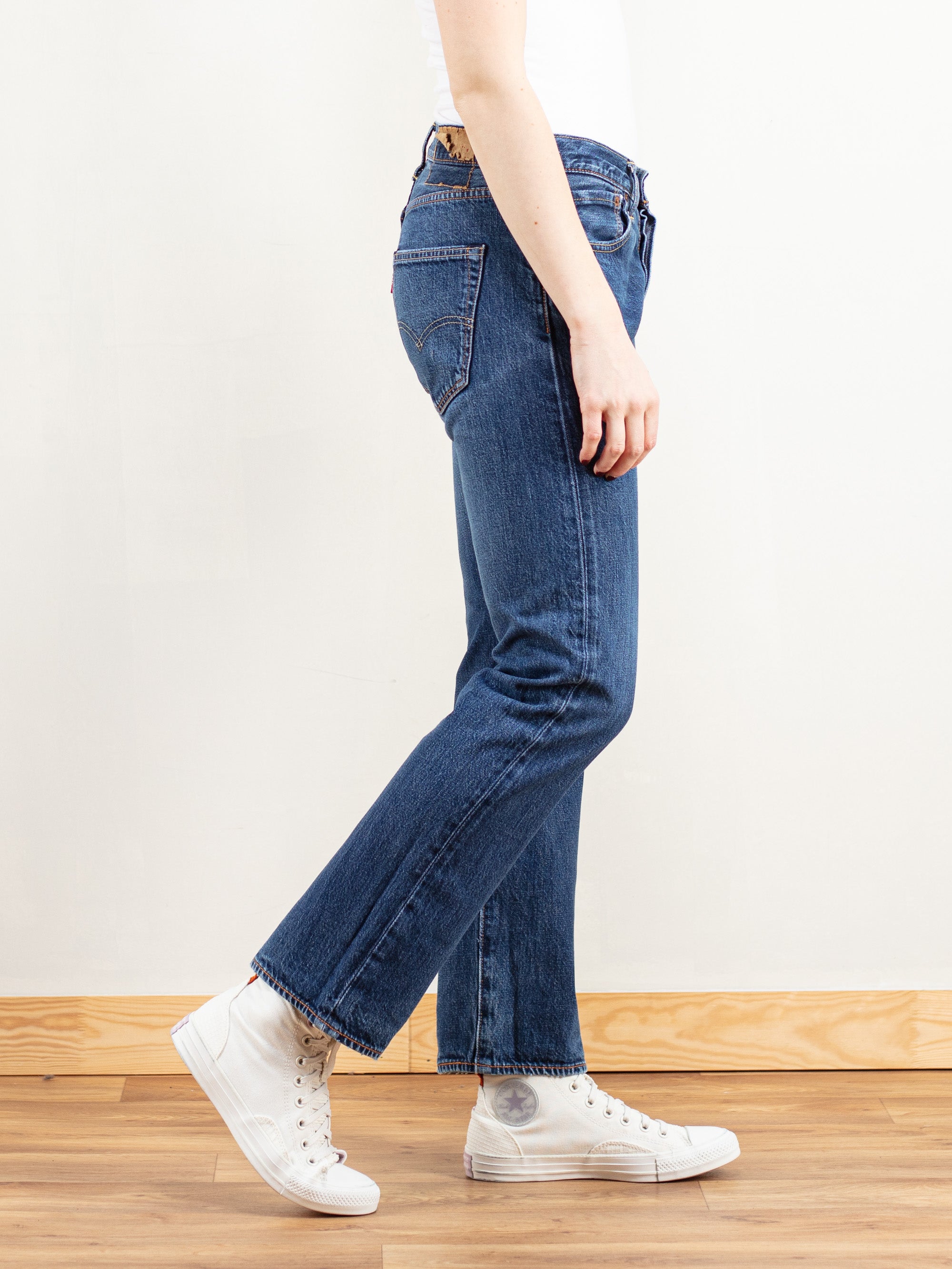 Online Vintage Store | 90's Women LEVIS Jeans | Northern Grip ...