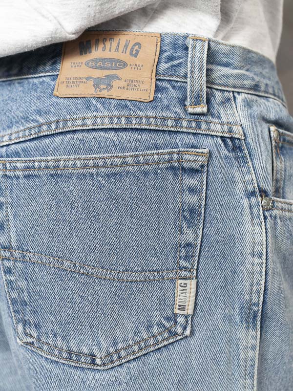 Denim Jeans Classic vintage 90's free fit men trousers light wash jeans straight man jeans y2k clothing gift for him man clothing size medium