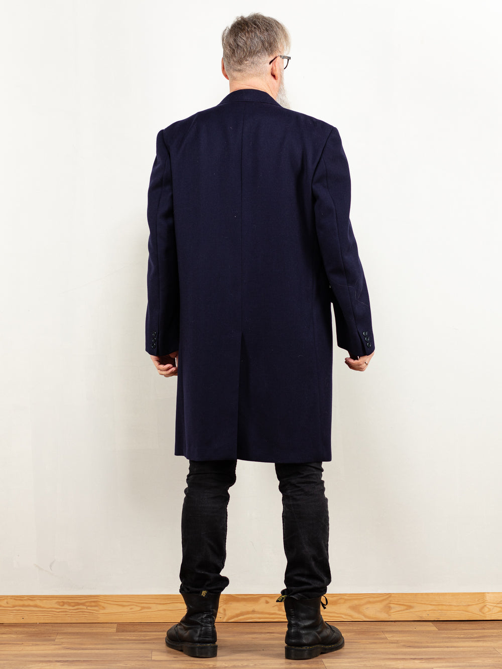 Vintage 70's Men Wool Blend Coat in Navy Blue - NorthernGrip