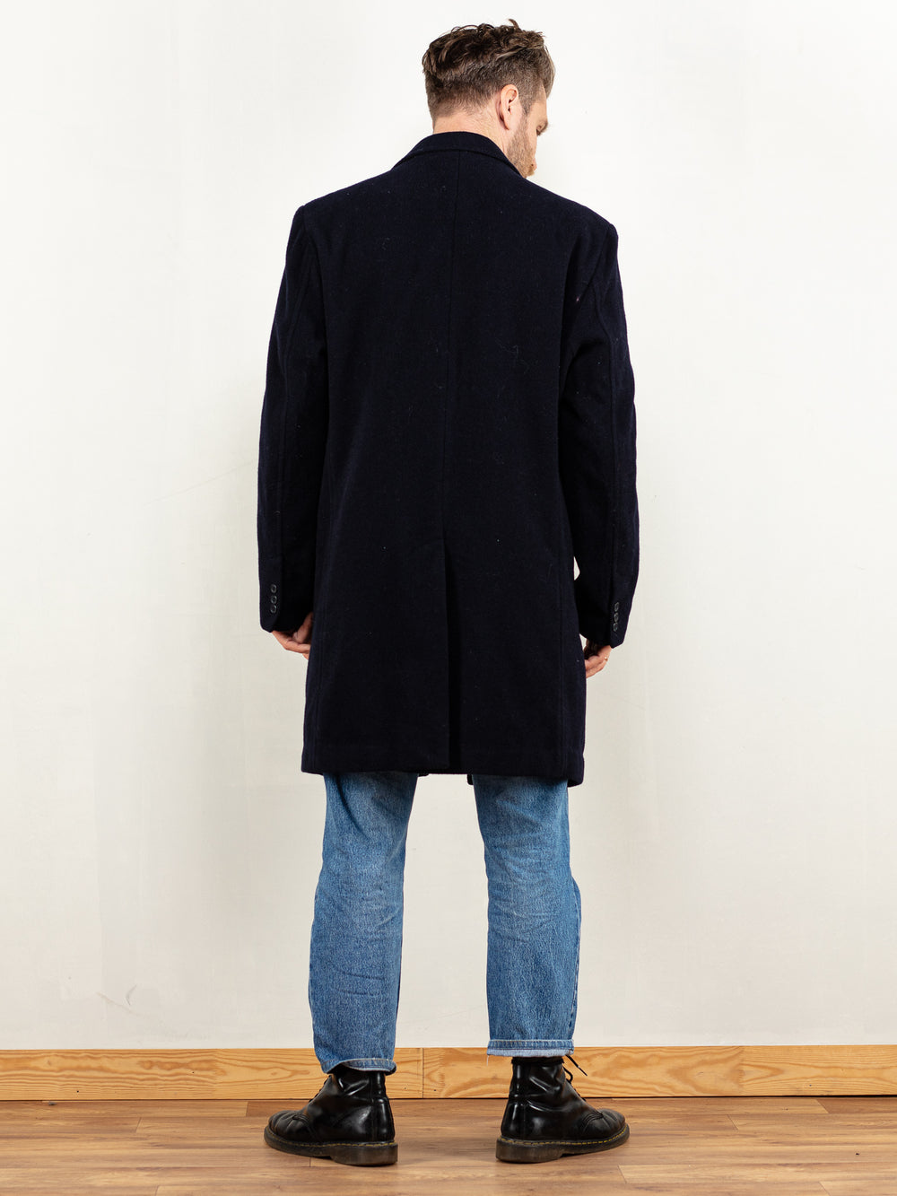 Vintage 80's Men Wool Blend Coat in Navy Blue - NorthernGrip