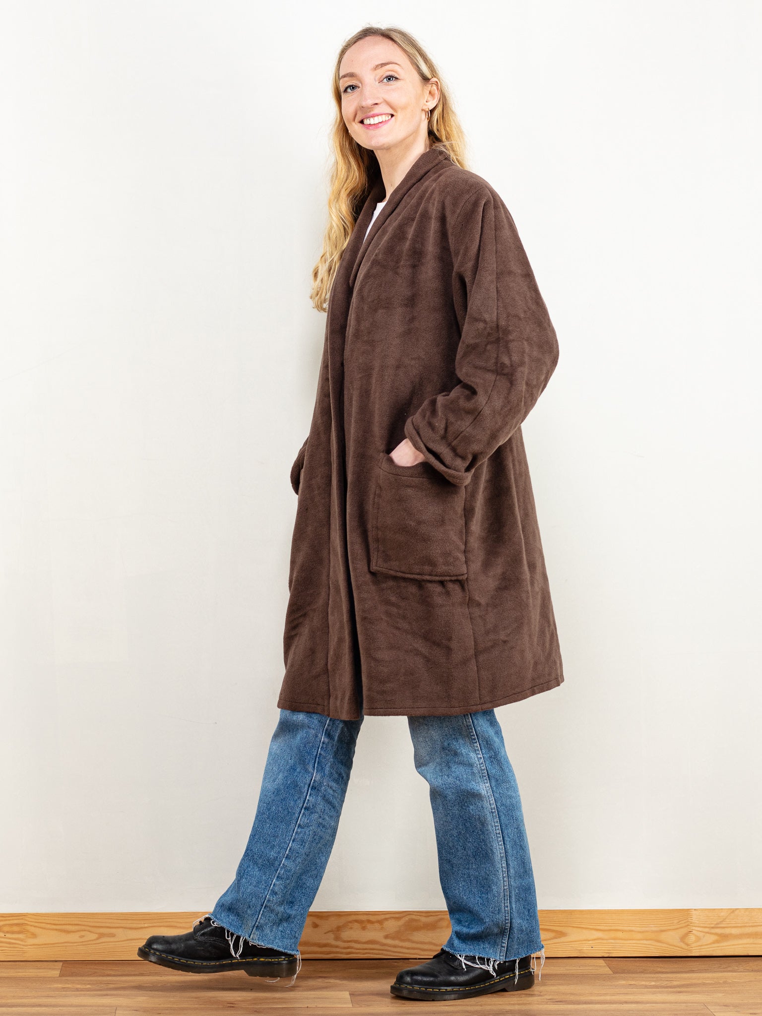Online Vintage Store | 90's Women Winter Coat in Brown