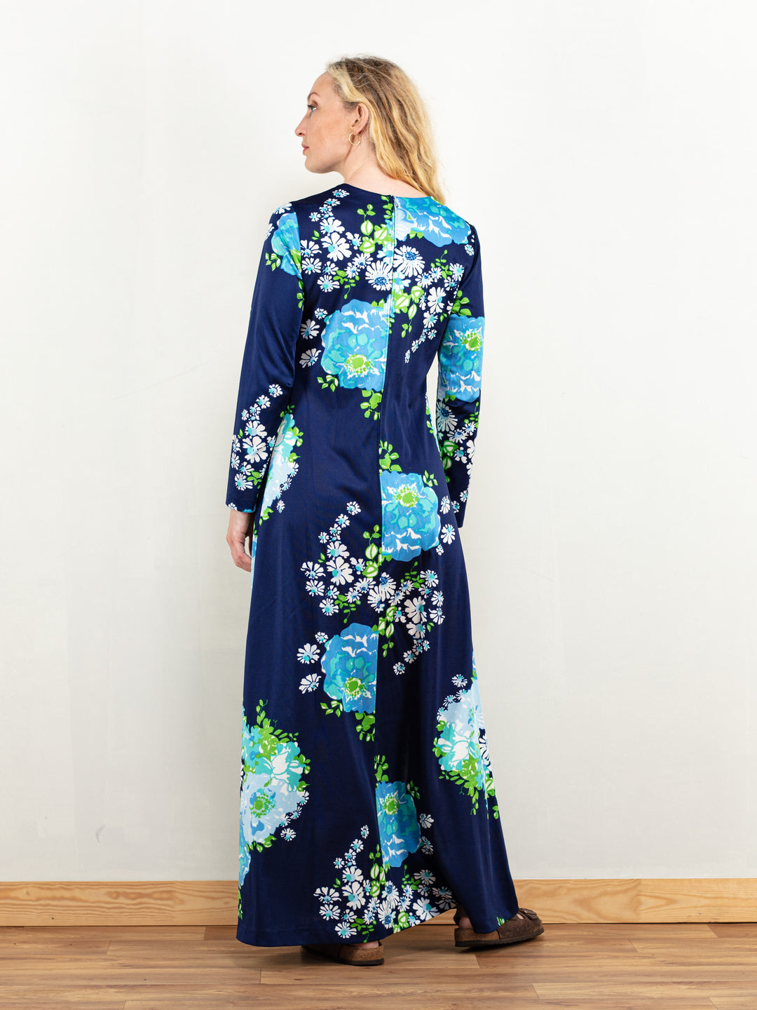 Online Vintage Store | 70's Women Maxi Dress | Northern Grip NorthernGrip Online Vintage Store | 70's Women Maxi Dress | Northern Grip NorthernGrip
