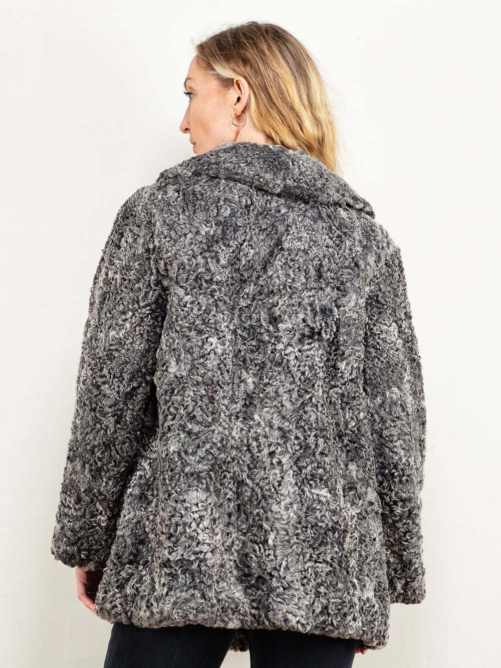 Vintage 70's Women Karakul Fur Jacket in Grey - NorthernGrip