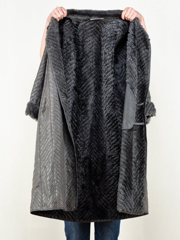 Sheepskin Coat Women 80’s vintage grey chevron studio 54 maxi winter outerwear shearling coat bianca jagger disco raglan size large L