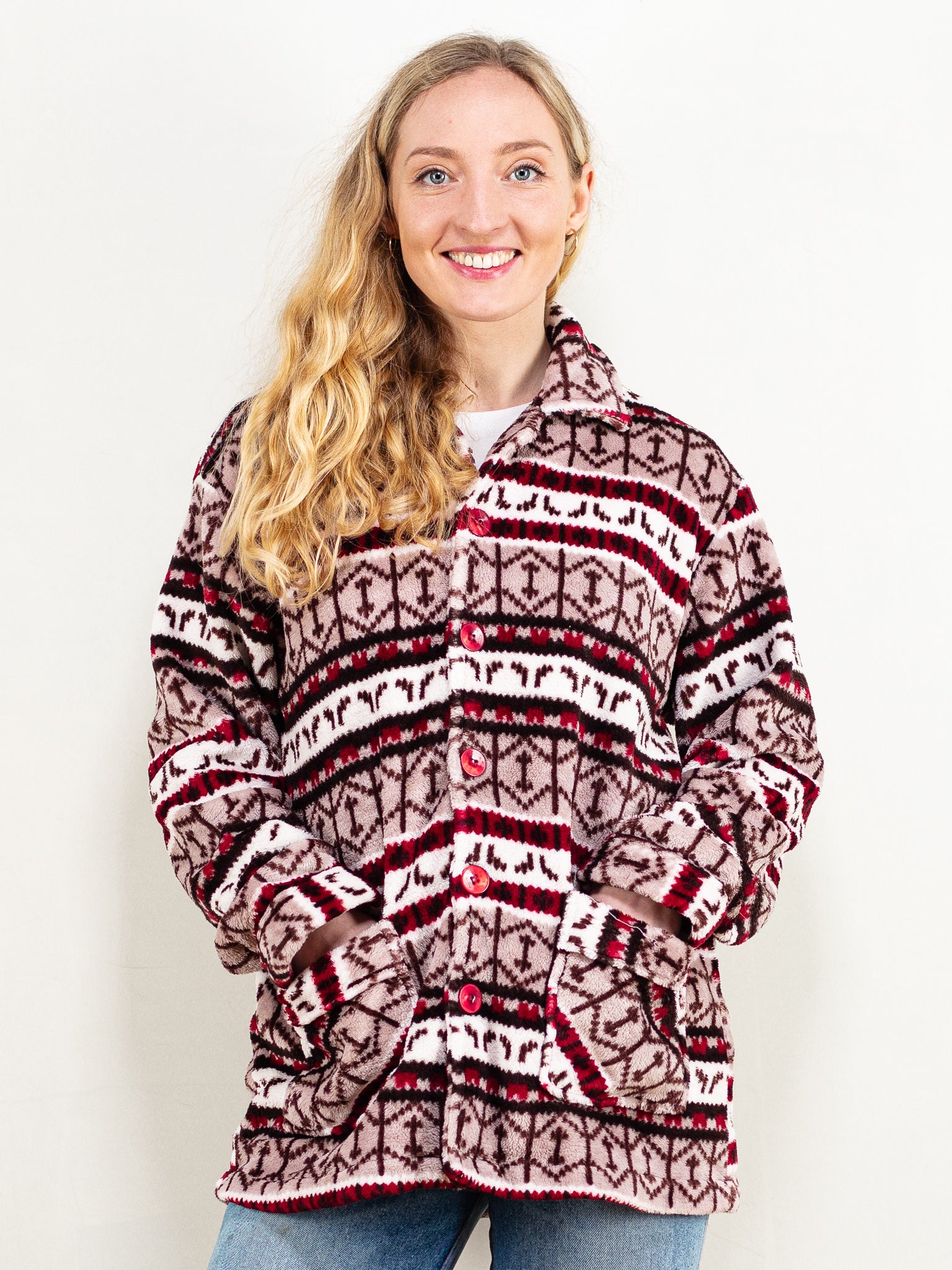 Online Vintage Store 00 s Women Fleece Jacket in Red Northern Grip NorthernGrip