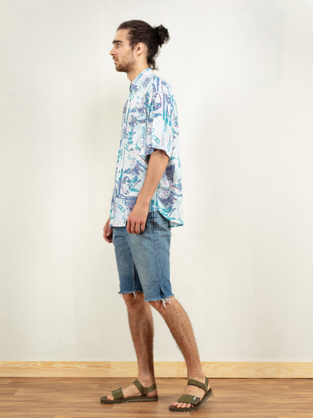 Vintage 90's Men Levi's Denim Shorts - NorthernGrip