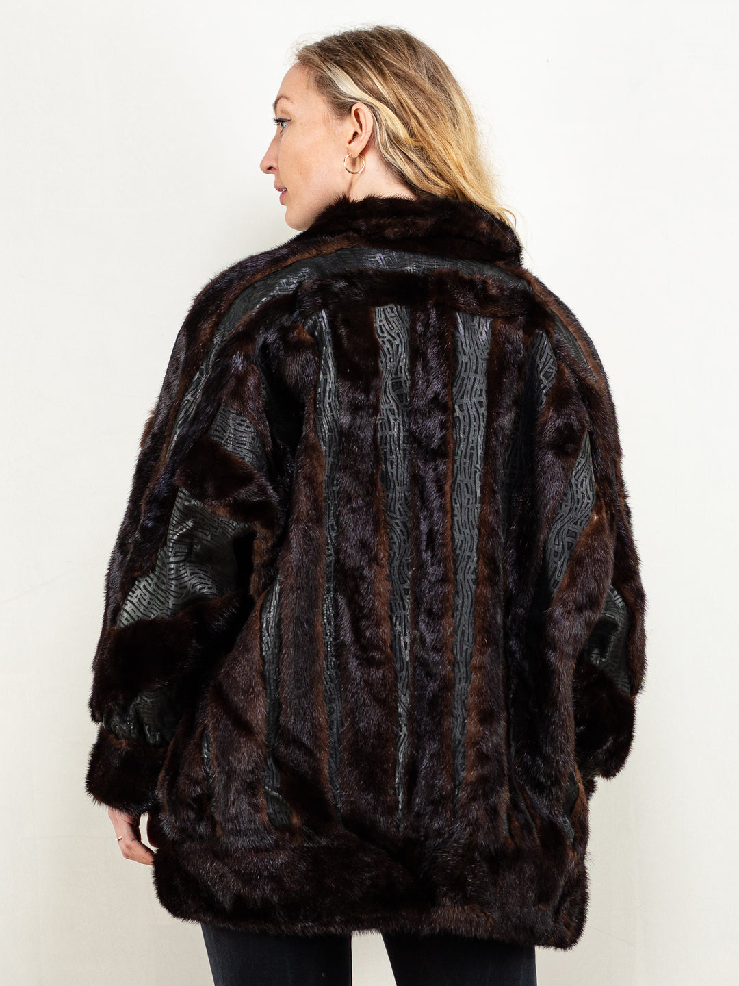 Fur and Leather Coat vintage 80's brown fur detail patterned leather short coat fancy luxurious opera coat sustainable size extra large XL