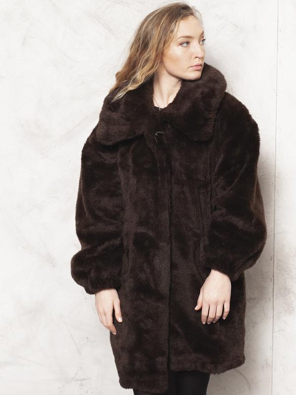 Faux Fur Coat Brown Vintage 80's Luxurious Coat Opera Coat Soft Faux Fur Overcoat Winter Vegan Coat Women Clothing size Large