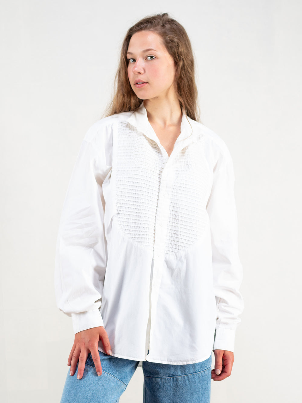 Vintage 90's White Women Oversized Shirt - NorthernGrip