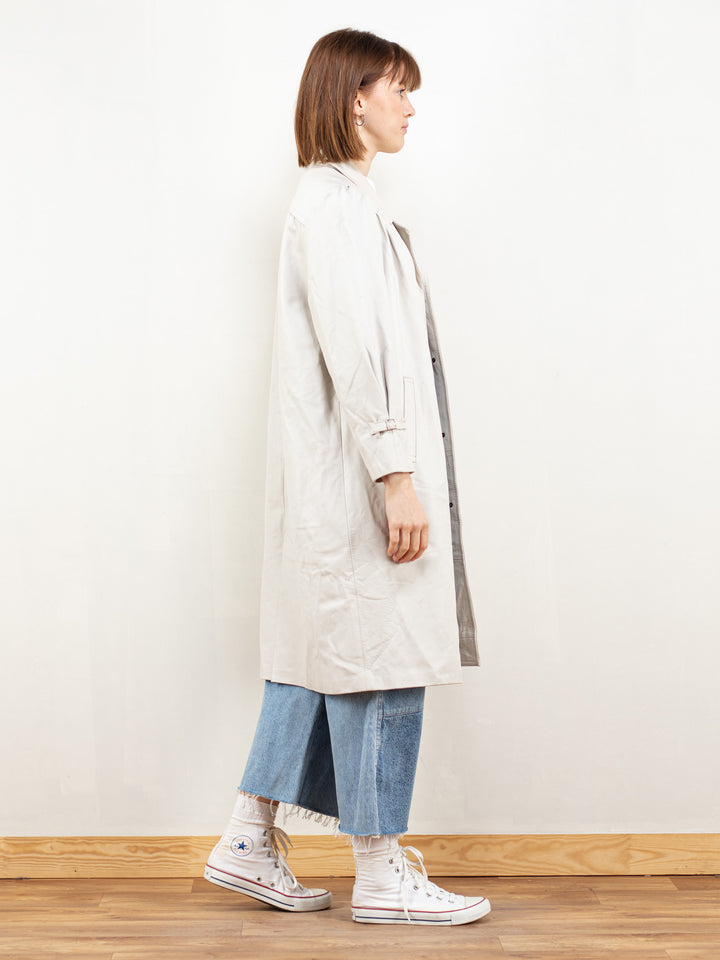 Vintage 80's Women Beige Leather Coat - NorthernGrip