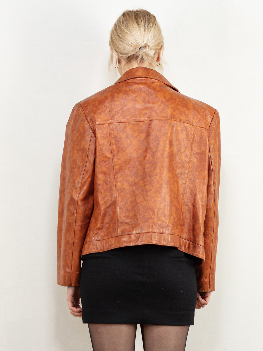 Vintage 80's Women Leather Bomber Jacket in Brown - NorthernGrip