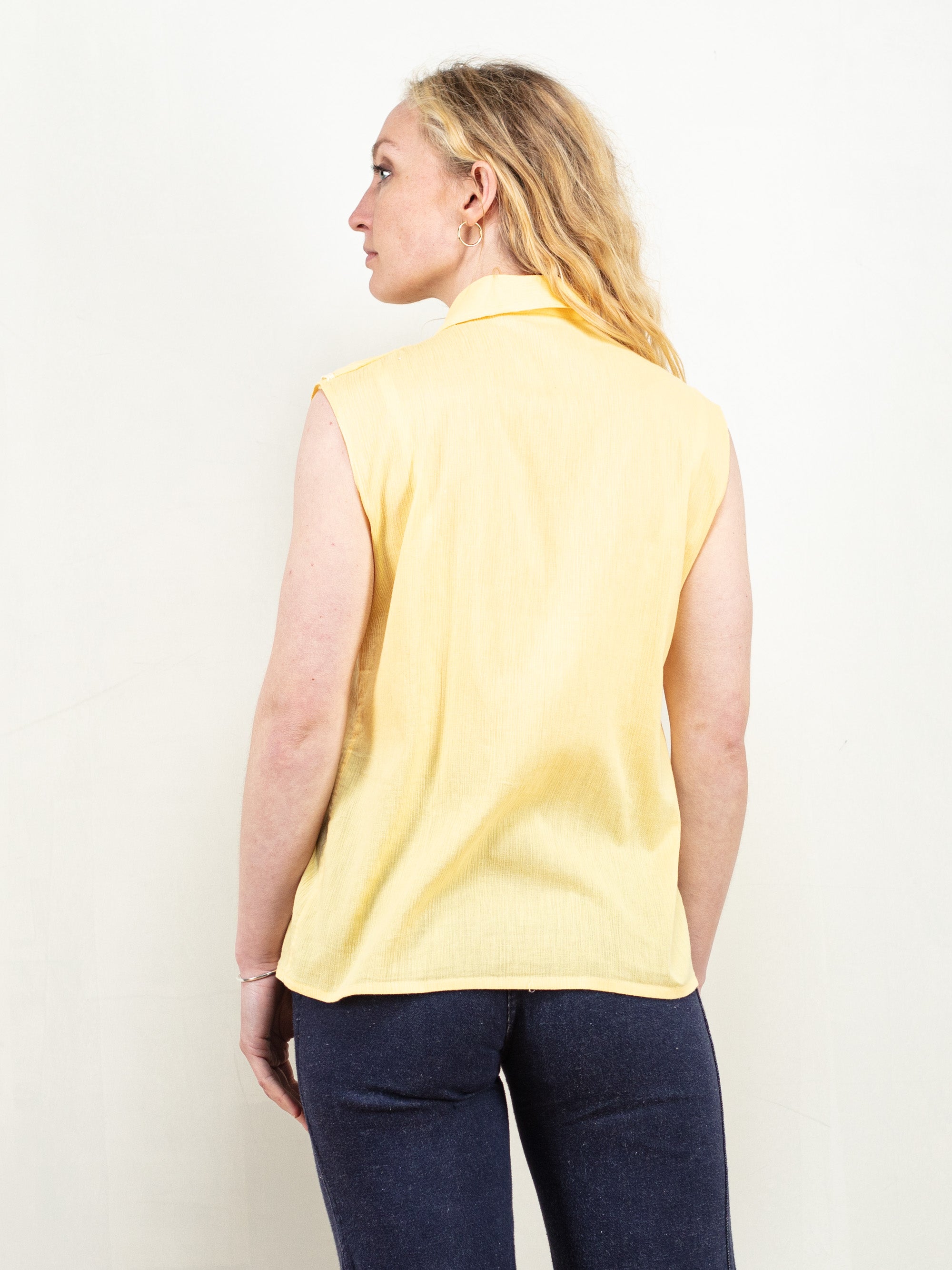 Online Vintage Store | 70's Women Pastel Yellow Blouse