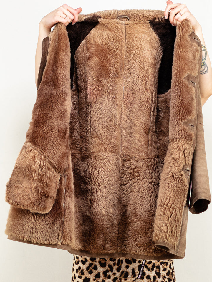 80's Sheepskin Coat vintage women beige shearling warm winter shearl outerwear sustainable fashion clothing mid century bohemian size medium