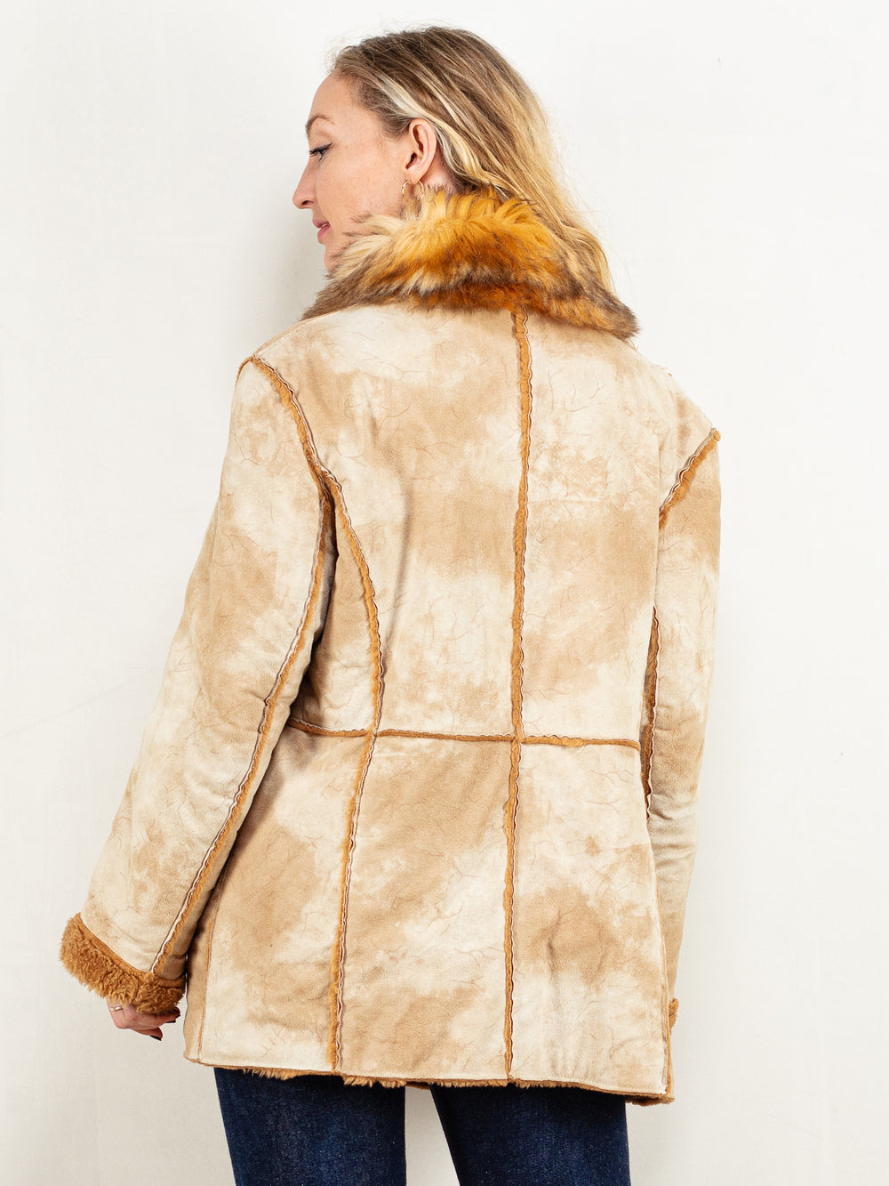 Vintage 90's Women Faux Suede Coat in Beige - NorthernGrip