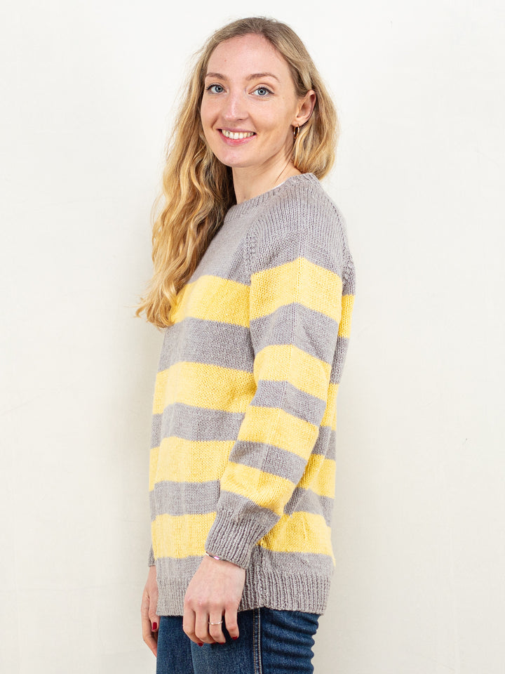 Hand Knit Sweater vintage 90's chunky knit grey yellow raglan sleeve sweater stripe knit jumper winter pullover women clothing size large