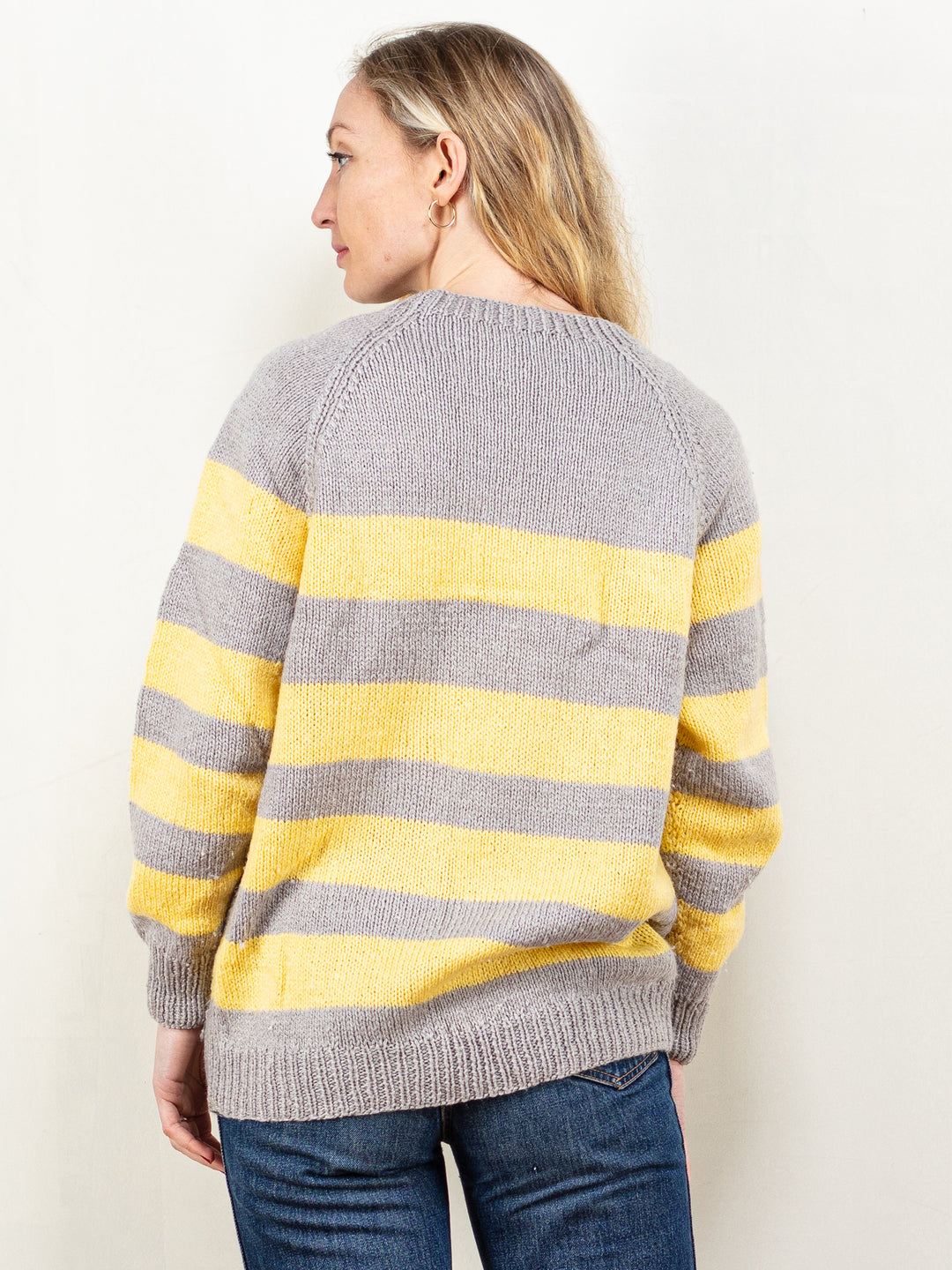 Hand Knit Sweater vintage 90's chunky knit grey yellow raglan sleeve sweater stripe knit jumper winter pullover women clothing size large