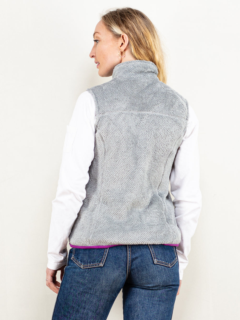Vintage 90's Women Patagonia Fleece Vest in Grey - NorthernGrip