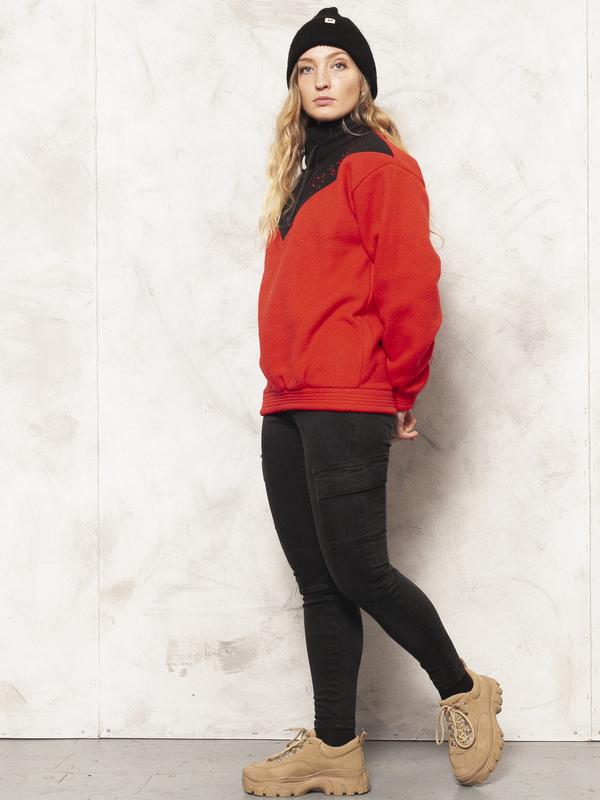 90s Holiday Sweater Vintage Red Basic Fleece Jumper Retro Outdoor Jumper Active Sport Fleece Pullover Women Vintage Clothing size Medium