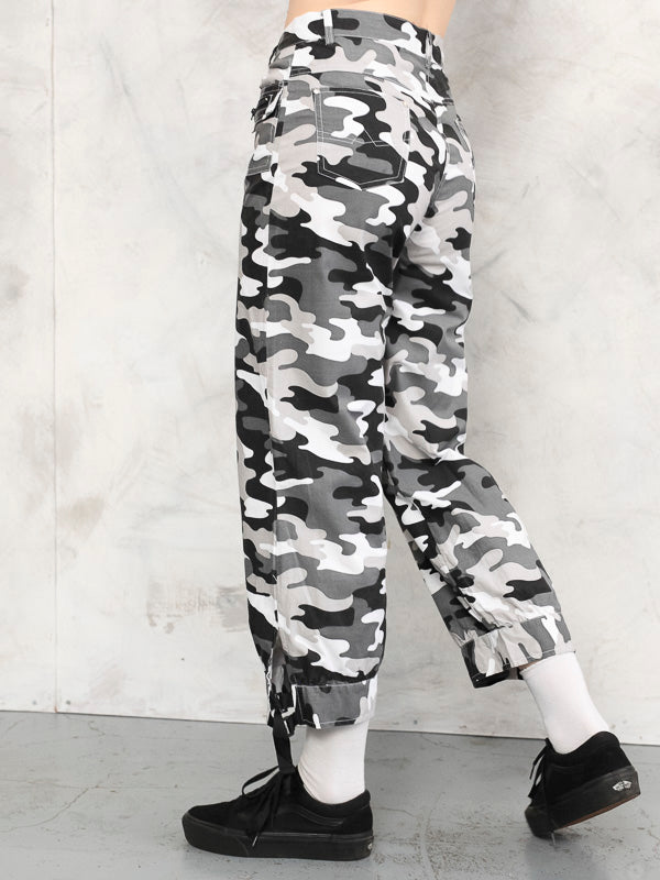 Vintage Women Pants 90s patterned boho camo summer army pants retro mid rise trousers cargo pants boho trousers women clothing size small