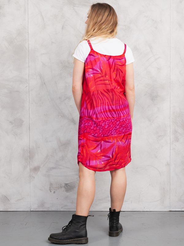 Vintage 90's Pink Slip Dress . Vintage Botanical Print Slip Dress Loose Fit Dress Bold Summer Dress Beach Dress 90s Vintage Clothing . size Medium