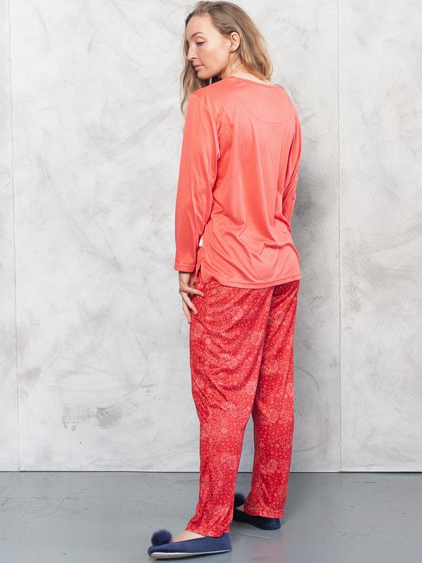 Vintage 90's Women Red Pajama Set - NorthernGrip